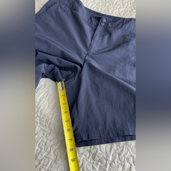 Eddie Bauer Women’s Active Sport Shorts Size 12 Black - Picture 7 of 9